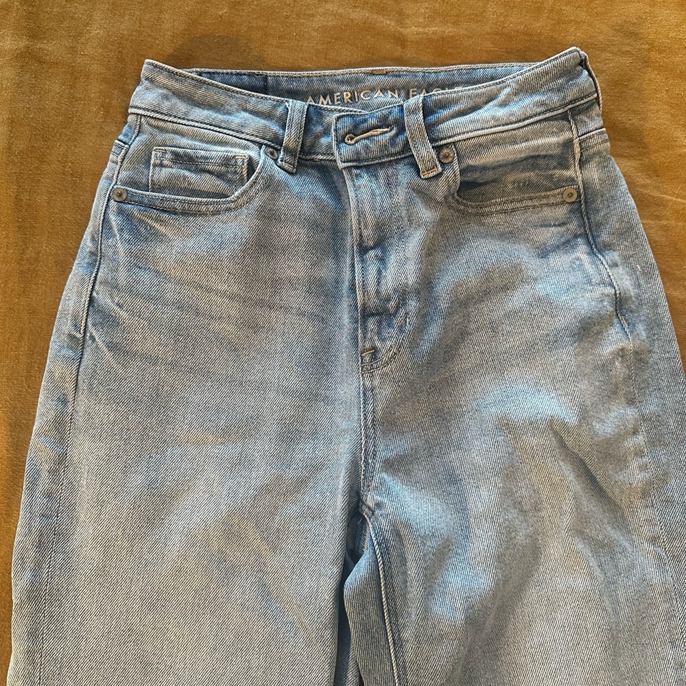 American Eagle Outfitters Women's High Rise Mom Straight Jeans